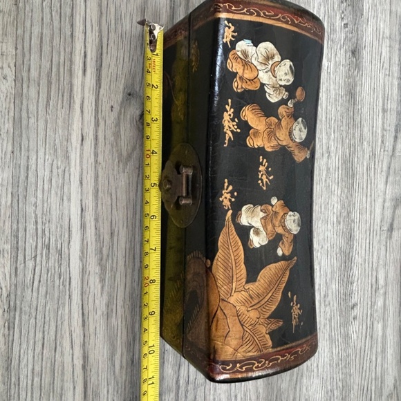 Vintage Chinese. Box for Jewelry and Valuables - Picture 11 of 15